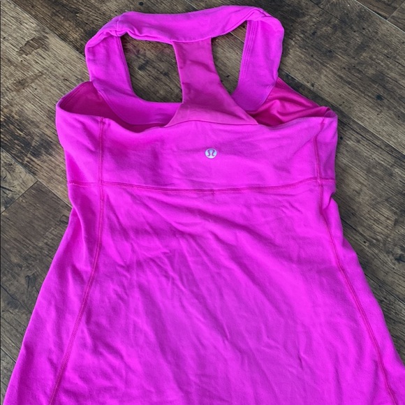 Lululemon Tank - Picture 4 of 5